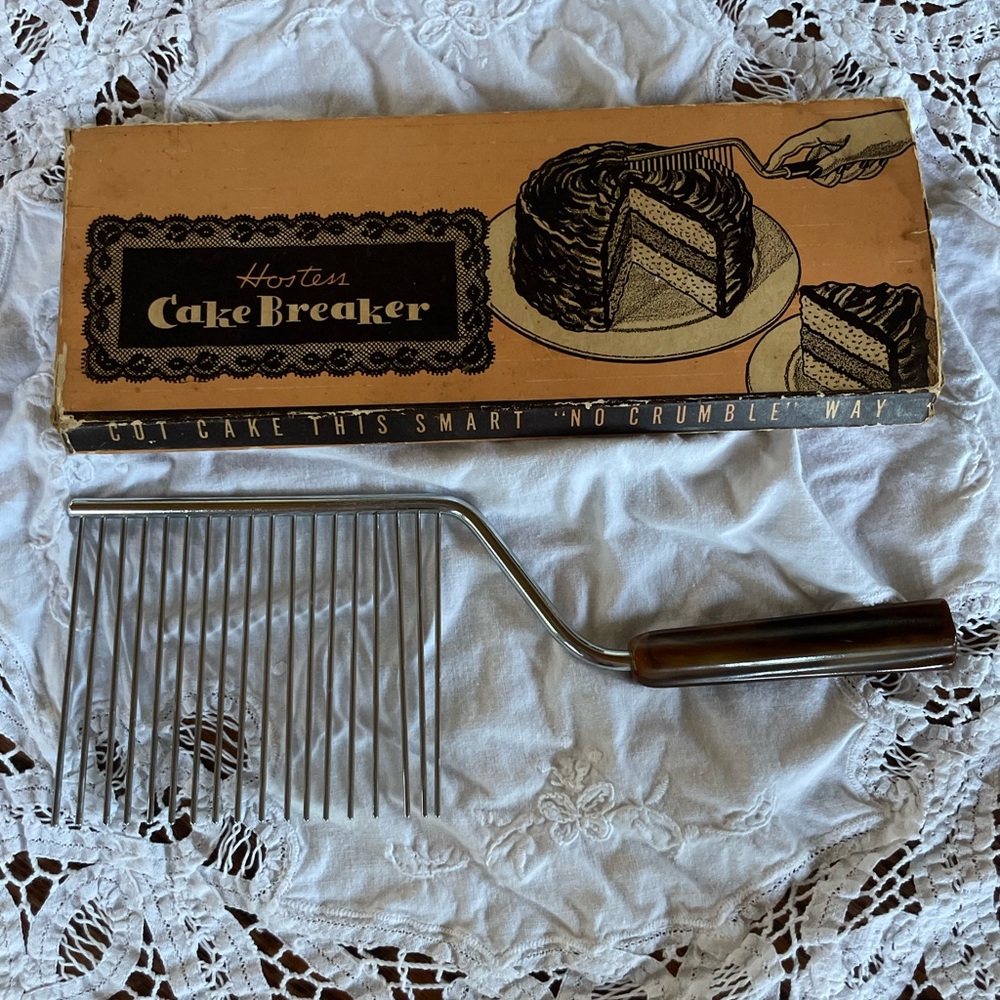 Vintage 1950s Hostess Cake Breaker - Metal Cake Slicer with Brown Handle
